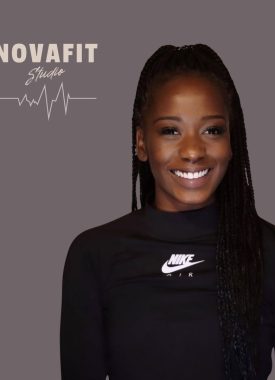 Photo de la fondatrice de Novafit Studio un centre d'EMS à Abidjan